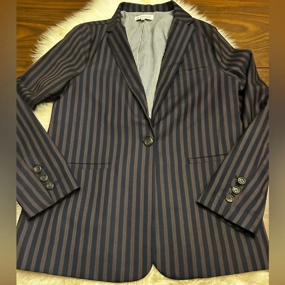 HEARTLOOM Striped Blazer - Picture 4 of 13